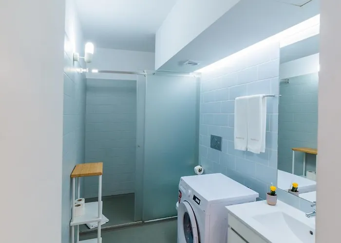 Viva Republica Serviced *