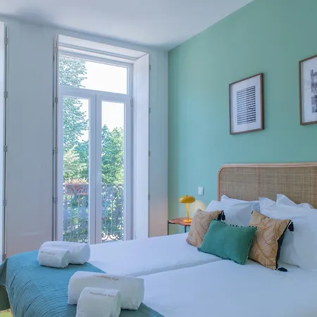 Viva Republica Serviced *