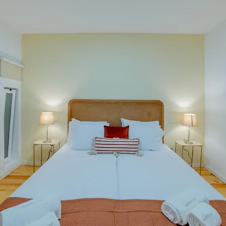 Viva República Serviced *